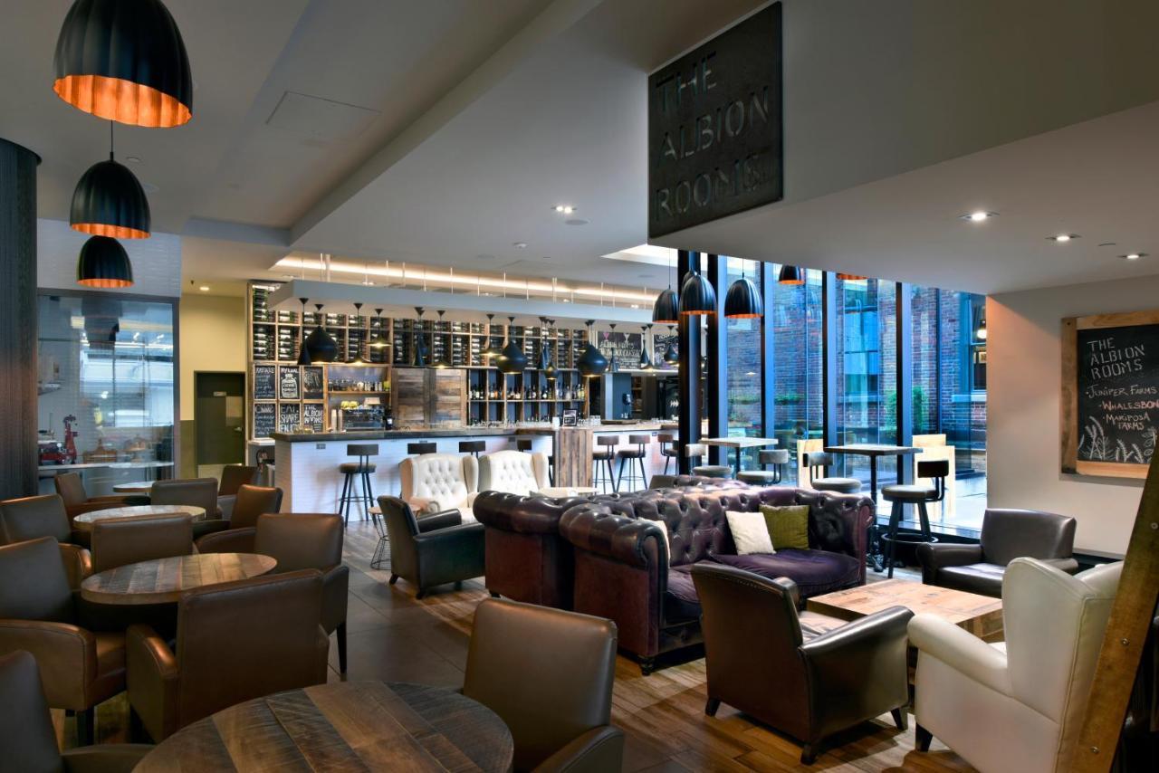 Doubletree By Hilton Ottawa Downtown Hotel Екстериор снимка